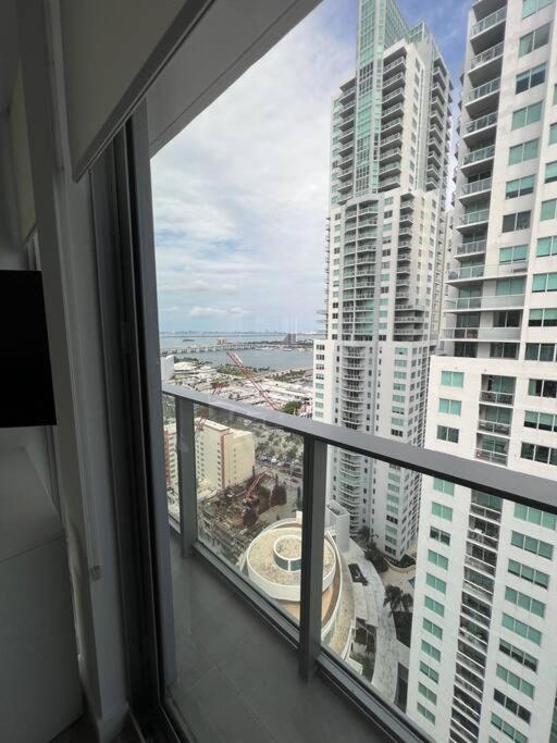 Spacious Studio In The Heart Of Downtown Miami公寓 外观 照片