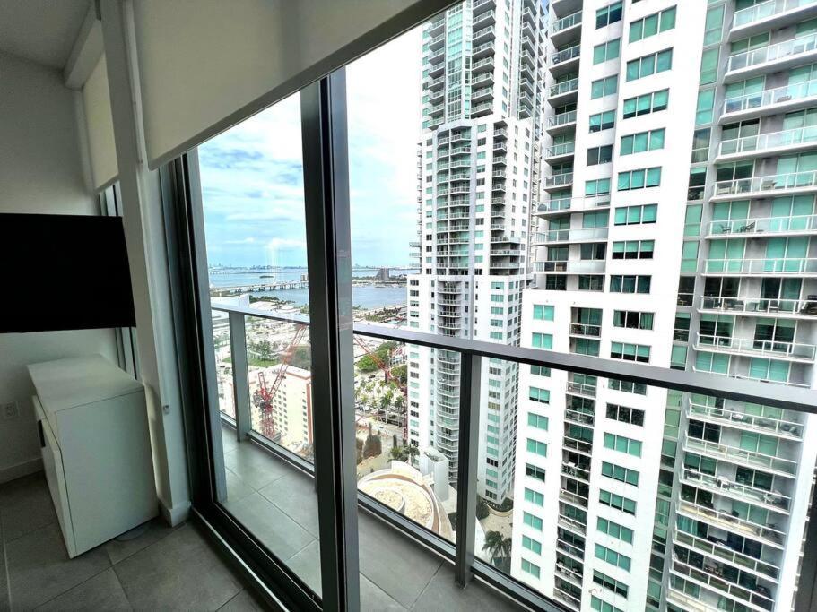 Spacious Studio In The Heart Of Downtown Miami公寓 外观 照片