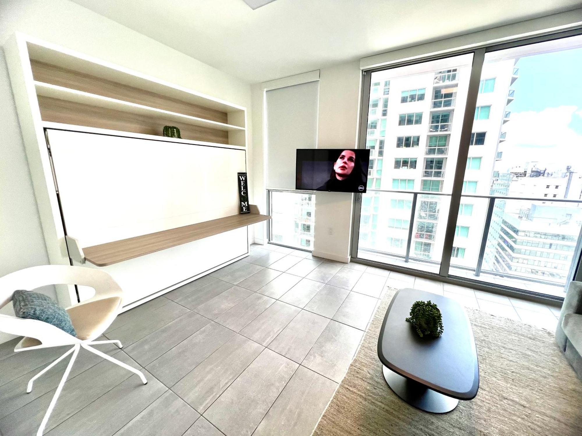 Spacious Studio In The Heart Of Downtown Miami公寓 外观 照片